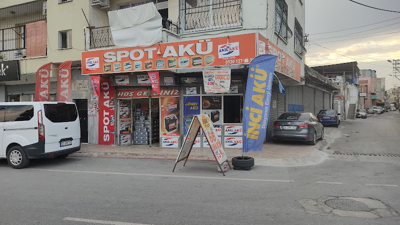 Ümüt Boya