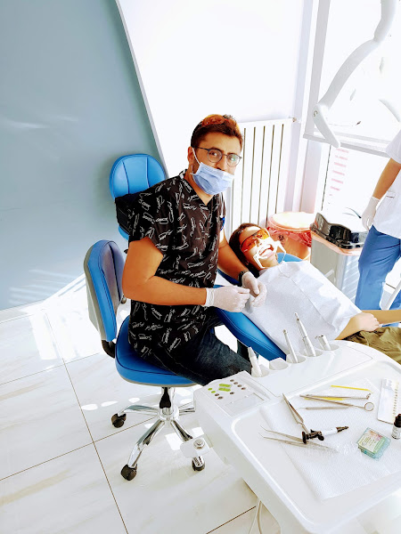 Uzm. Dt. Gülben Güney, Çocuk Diş Hekimi (Pedodontist)