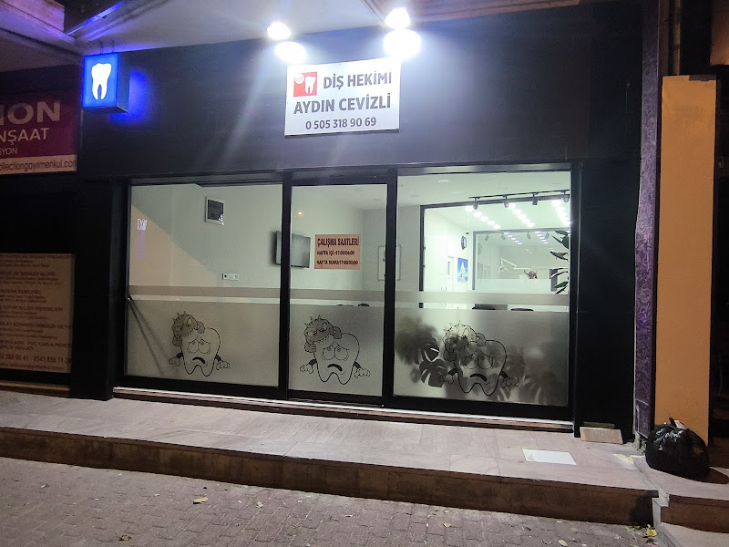 Uzman Diş Grup - İmplant - Gömülü Diş - Ortodonti - Pedodonti - Gülüş Tasarımı - Kocaeli Diş Kliniği