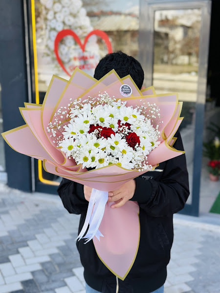 VAN RÜYAM ÇİÇEKÇİLİK