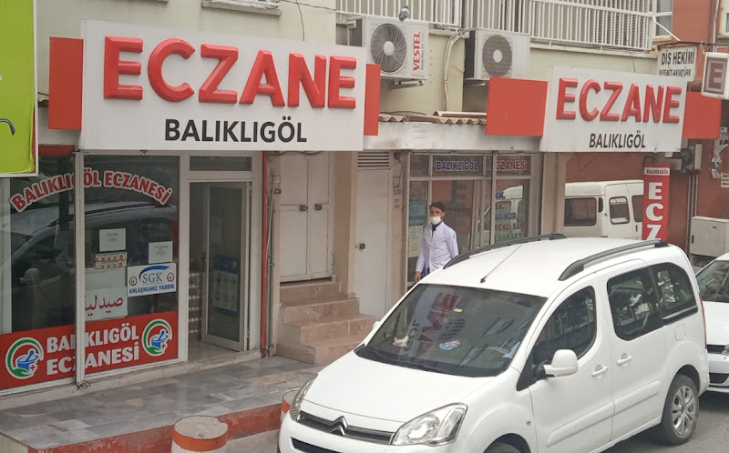 Velioğlu Eczanesi
