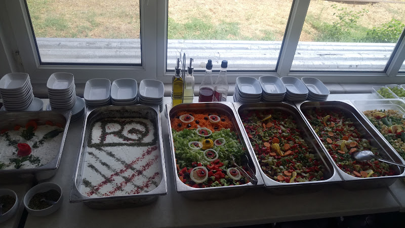 Yemek&Yemek ( Cafe, Kahvaltı, Börek, Meze/Salad Bar,Tatlı Çeşitleri, Ev Yemekleri , Düğün Davet ve Catering Hizmetleri )
