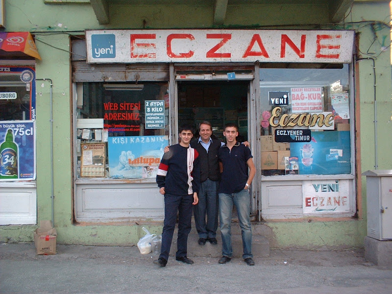 Yeni Eczanesi