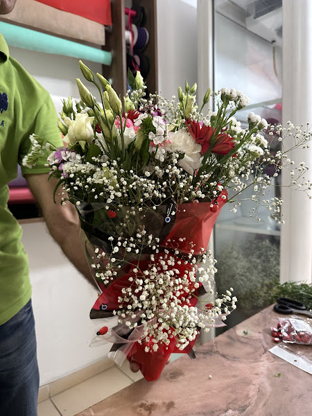 YILDIRIMLAR ÇİÇEKÇİLİK