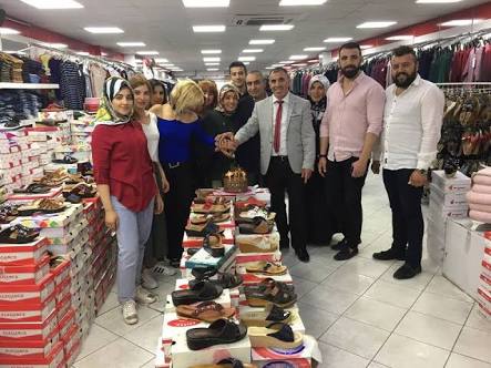 Yücelen Hazır Giyim Mağazası