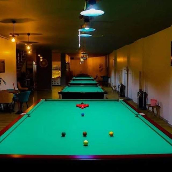 Zigzag cafe