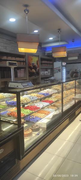 Zirve Pasta Salonu
